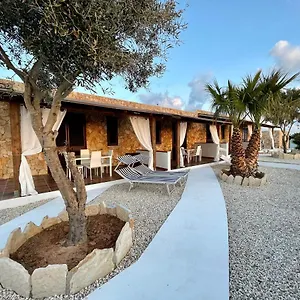 Dammusi Cala Croce Casa vacanze LMP